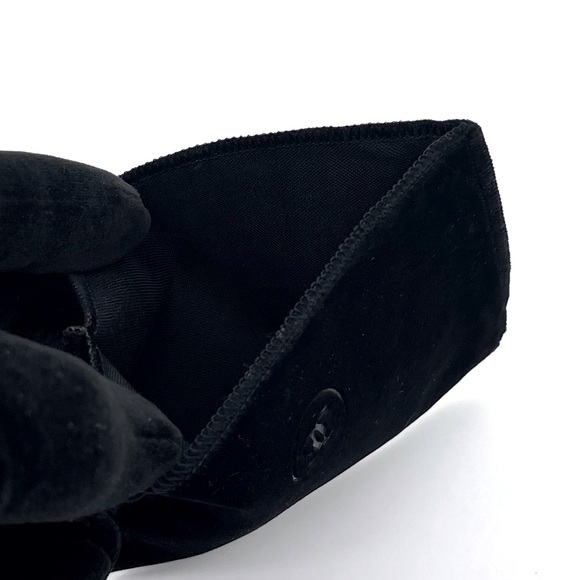 CHANEL VELVET SMALL POUCH - Picture 2 of 3